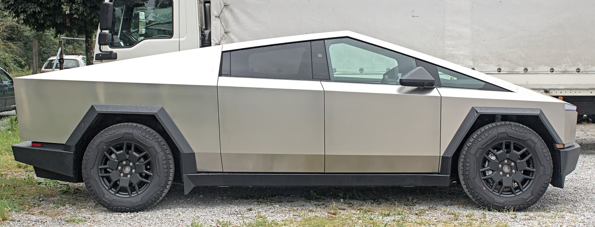 SUVs and Trucks trivia question image